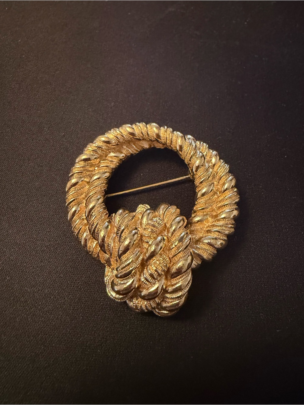 Vintage Dior Gold-Tone Rope Knot Wreath Brooch